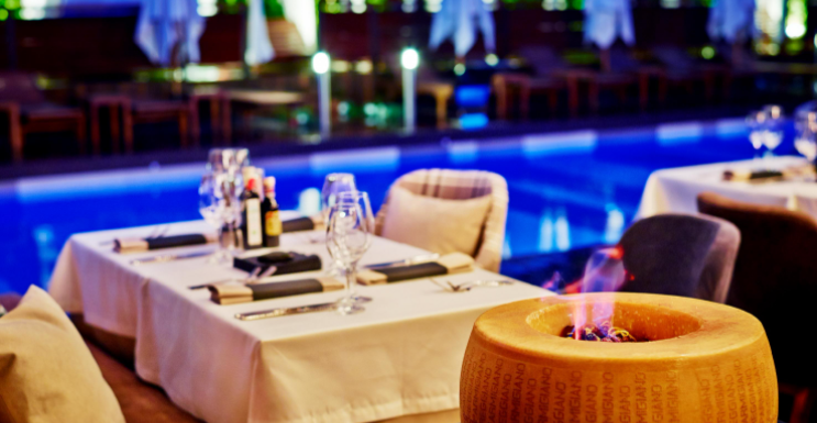 Има ли значение стилът на ресторанта за усилване на удоволствието от храната?